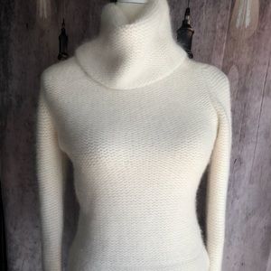 NWOT French Connection Angora and wool sweater